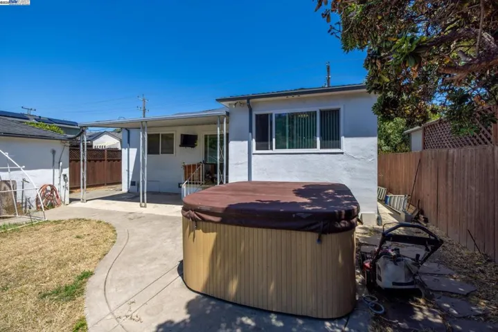 449 Pershing Dr, San Leandro, California 94577