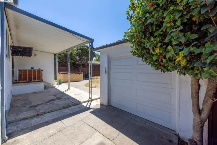 449 Pershing Dr, San Leandro, California 94577