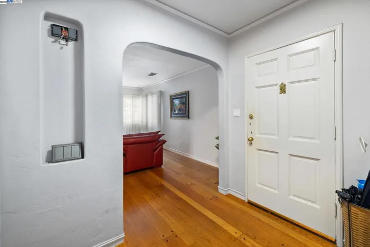 449 Pershing Dr, San Leandro, California 94577