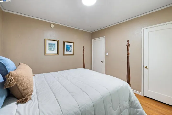 449 Pershing Dr, San Leandro, California 94577