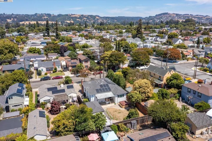 449 Pershing Dr, San Leandro, California 94577