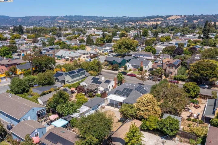 449 Pershing Dr, San Leandro, California 94577