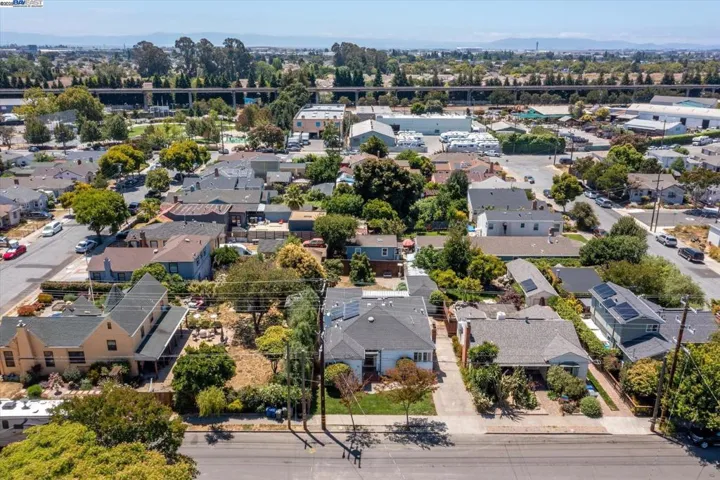 449 Pershing Dr, San Leandro, California 94577