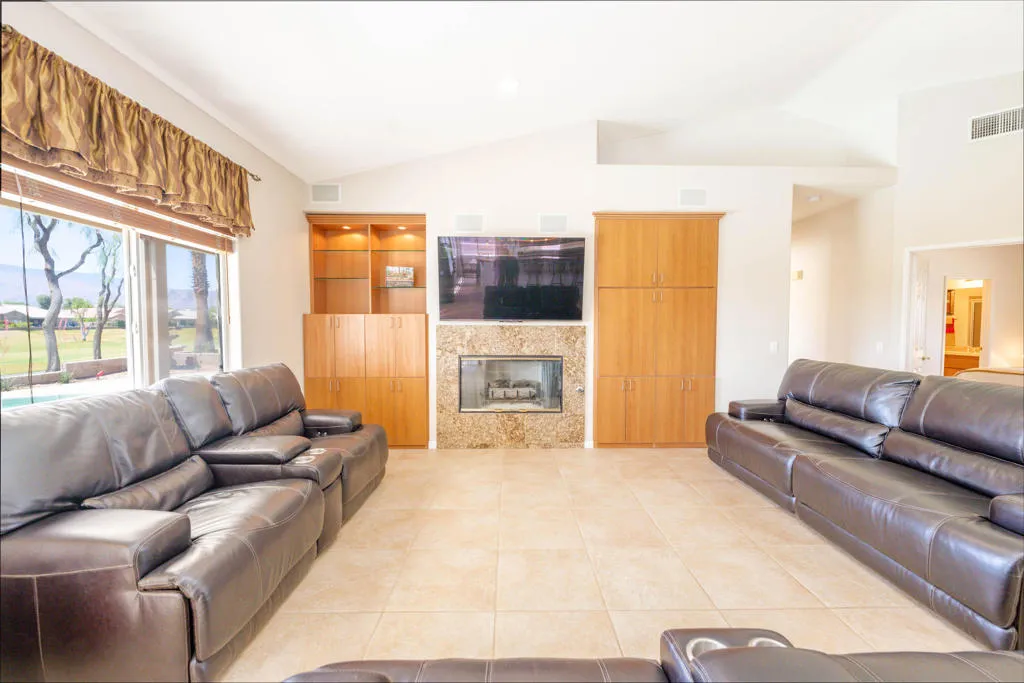 80295 Green Hills Drive, Indio, California 92201 home-pic-10