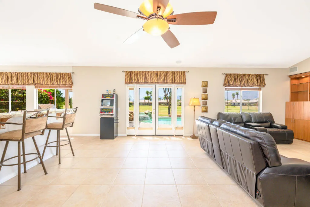 80295 Green Hills Drive, Indio, California 92201 home-pic-11