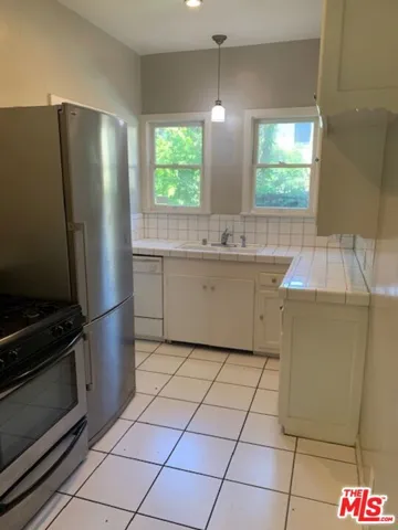 1205 S Ogden Drive 3, Los Angeles, California 90019