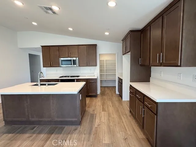 1523 Beacon Drive, Beaumont, California 92223 home-pic-5