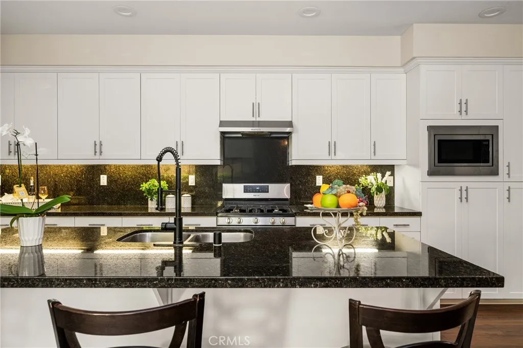 228 Borrego, Irvine, California 92618 home-pic-7