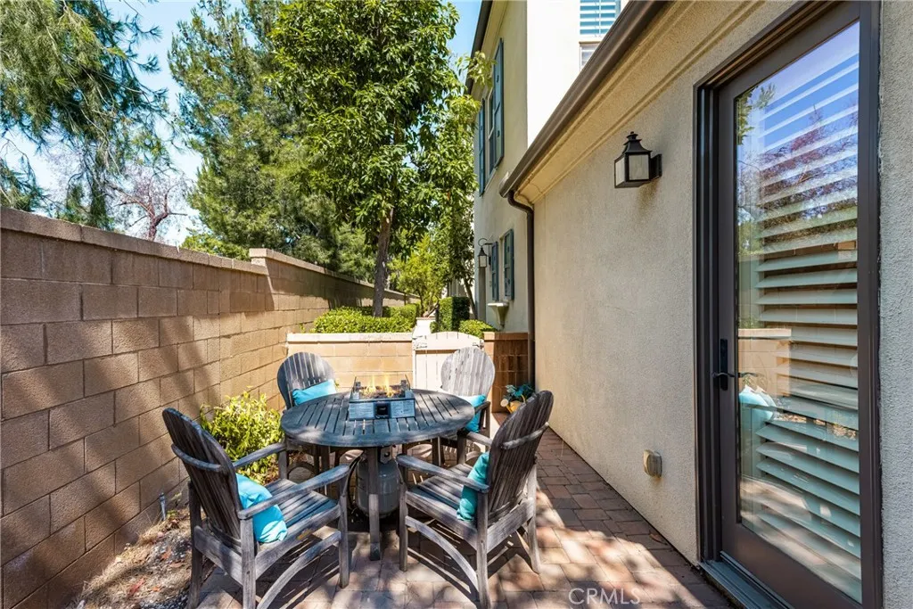 228 Borrego, Irvine, California 92618 home-pic-23