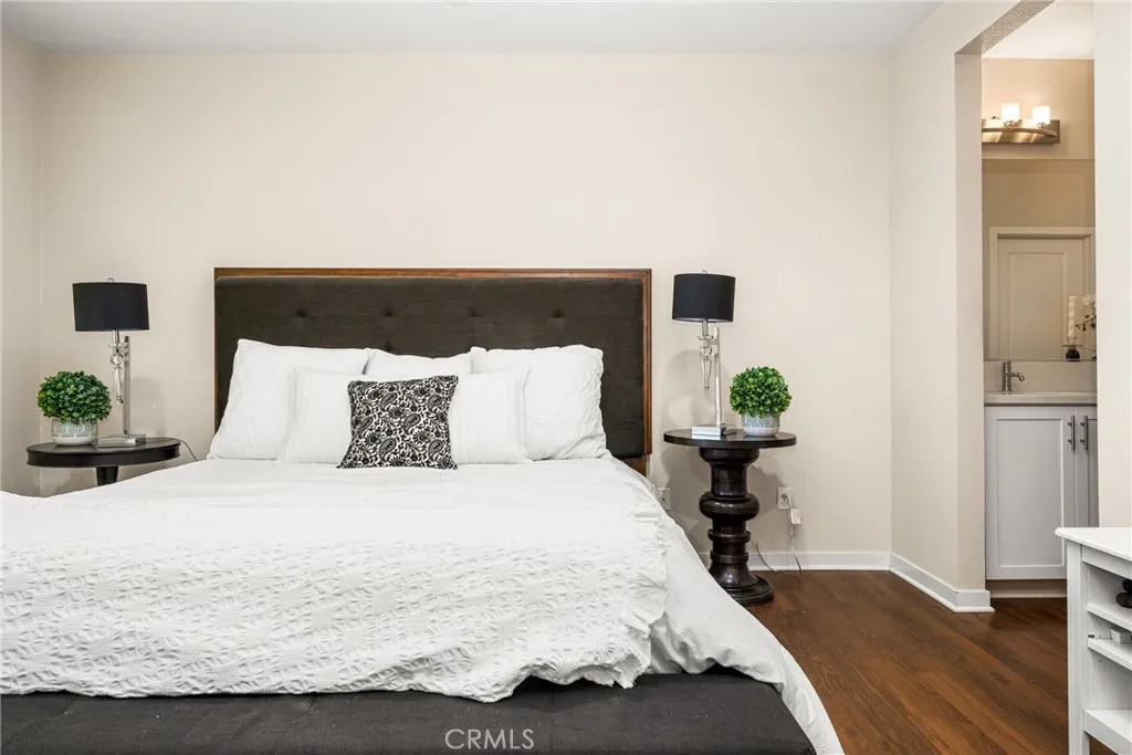 228 Borrego, Irvine, California 92618 home-pic-13