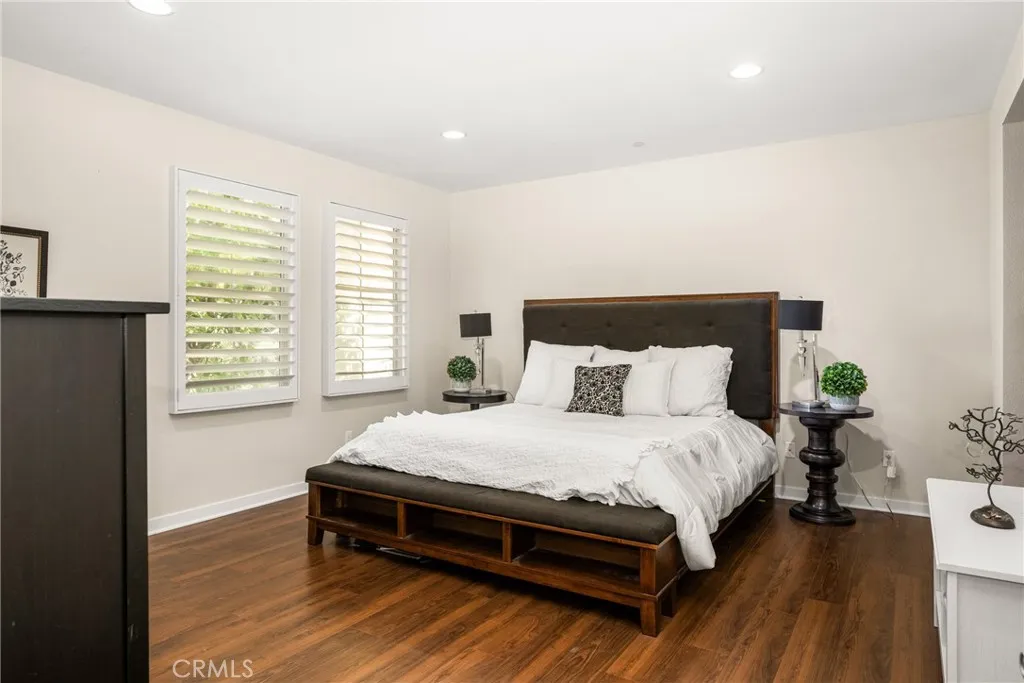 228 Borrego, Irvine, California 92618 home-pic-12