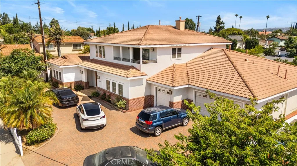 1621 Bryan Avenue, Tustin, California 92780, 6 Bedrooms Bedrooms, ,6 BathroomsBathrooms,Residential,For Sale,Bryan,OC25172143