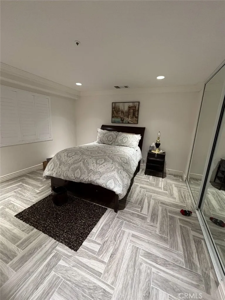 5545 Easter Drive, Wrightwood, California 92397 home-pic-45