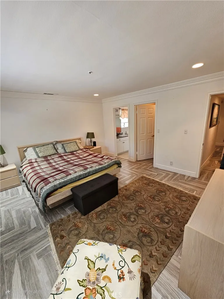5545 Easter Drive, Wrightwood, California 92397 home-pic-37