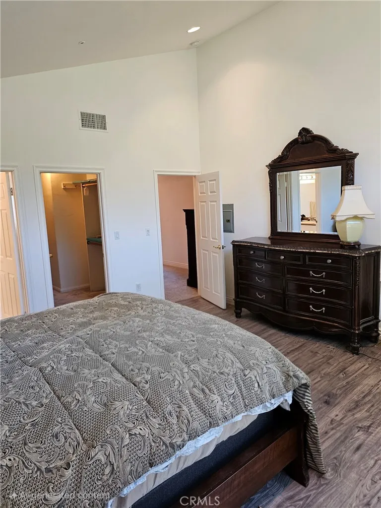 5545 Easter Drive, Wrightwood, California 92397 home-pic-32
