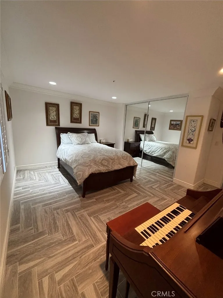 5545 Easter Drive, Wrightwood, California 92397 home-pic-48