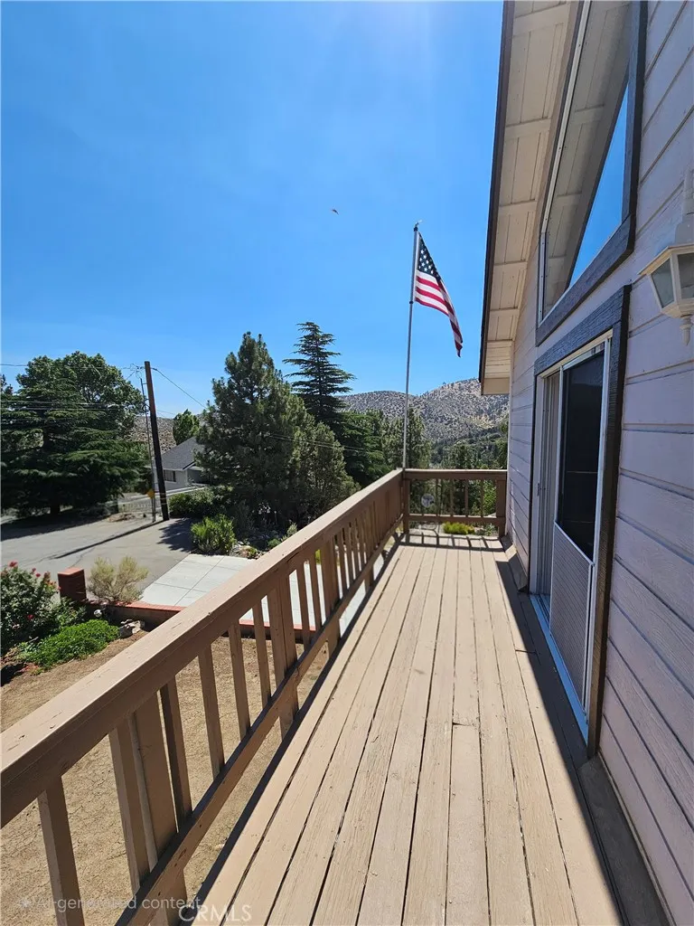 5545 Easter Drive, Wrightwood, California 92397 home-pic-59