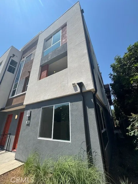 1812 E 1st Street 280, Santa Ana, California 92705 home-pic-0