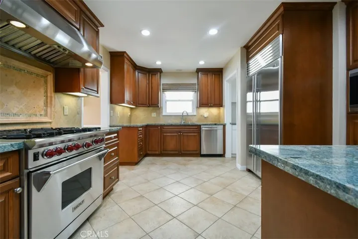12819 Tiara Street, Valley Village, California 91607