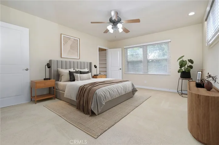 VIRTAUALLY STAGED