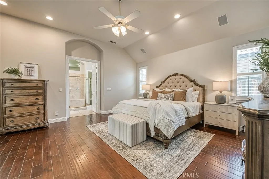 218 W Hubert Court, Fresno, California 93711 home-pic-28
