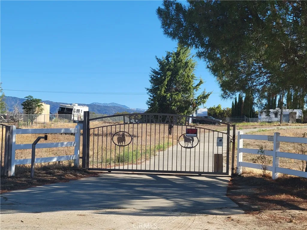 59120 Coyote Canyon Road, Anza, California 92539 home-pic-1