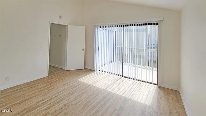2977 Harbor Boulevard, Oxnard, California 93035 home-pic-11