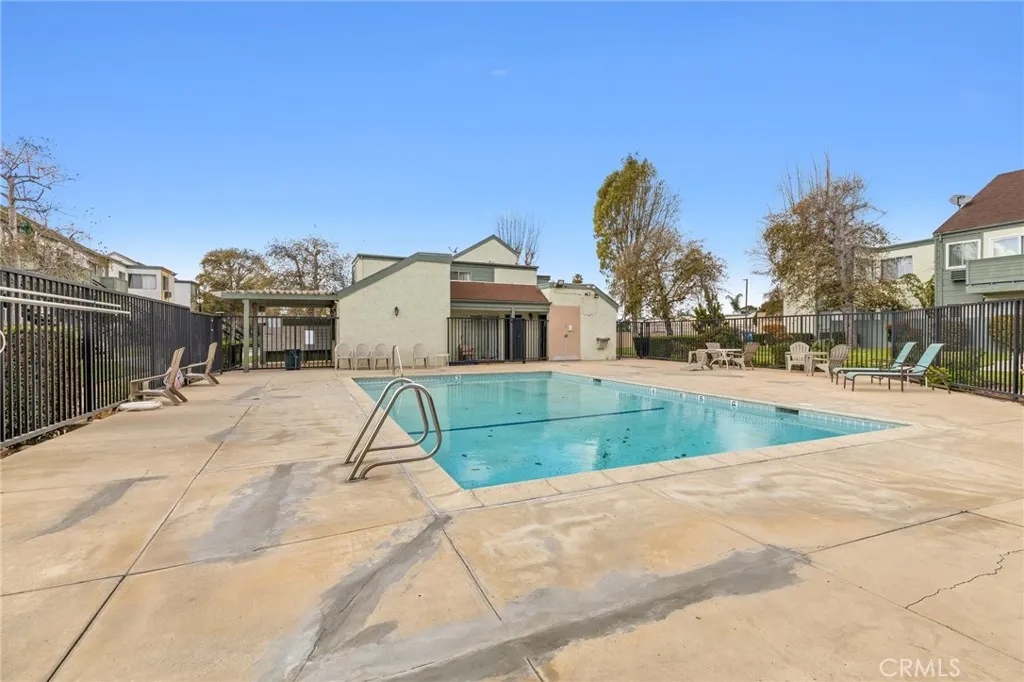 639 N Bristol Street 58, Santa Ana, California 92703, 2 Bedrooms Bedrooms, ,2 BathroomsBathrooms,Residential,For Sale,Bristol,PW25174635