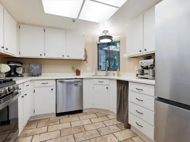 2220 Exposition Drive 94, San Luis Obispo, California 93401