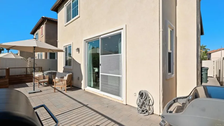 262 Camellia Way, Vista, California 92083