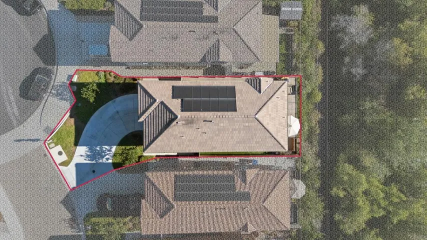 262 Camellia Way, Vista, California 92083