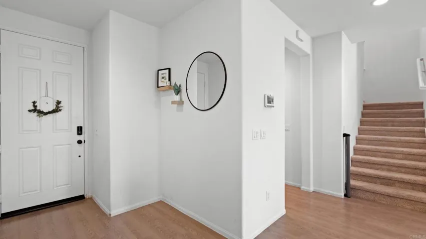 262 Camellia Way, Vista, California 92083
