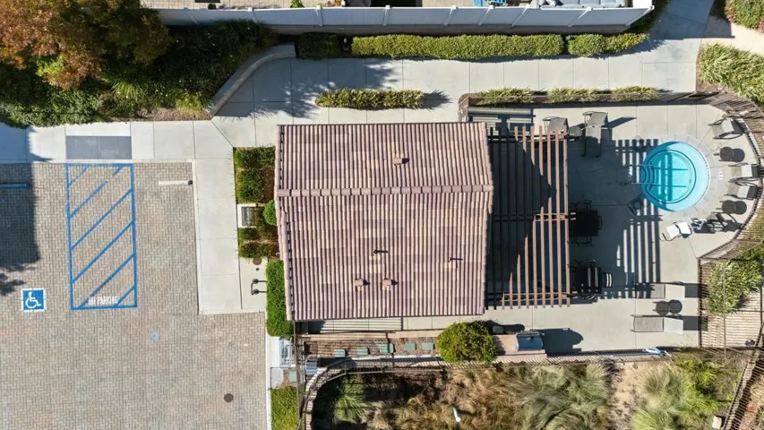 262 Camellia Way, Vista, California 92083