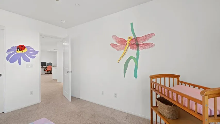 262 Camellia Way, Vista, California 92083