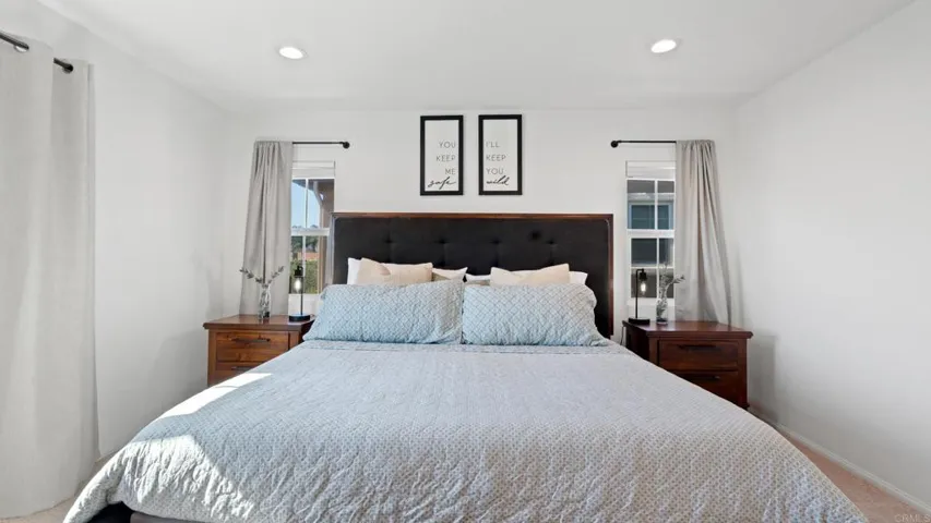 262 Camellia Way, Vista, California 92083