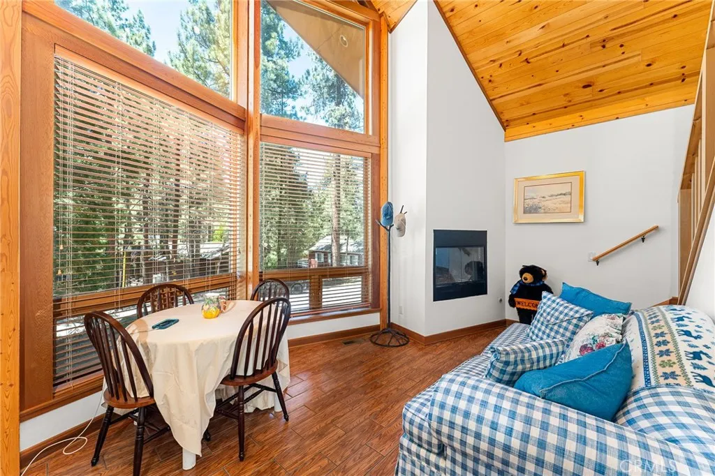 415 Piney Lane, Big Bear Lake, California 92315 home-pic-12