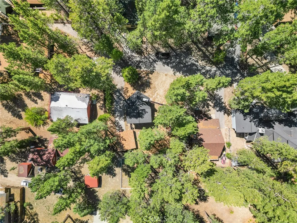 415 Piney Lane, Big Bear Lake, California 92315 home-pic-6