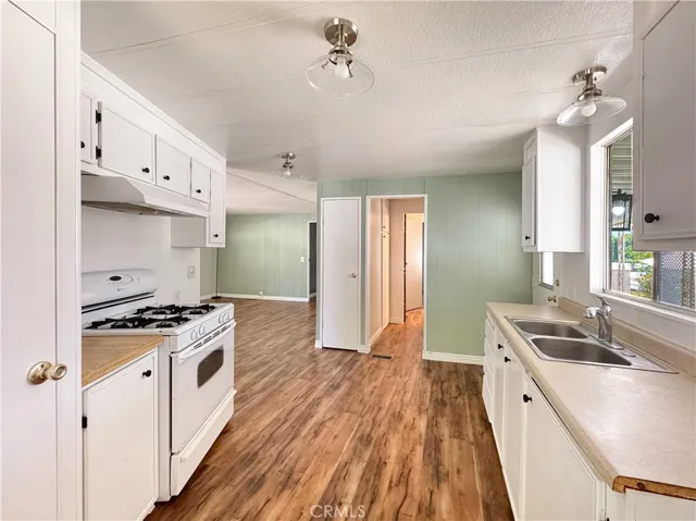 31130 S General Kearny Road 136, Temecula, California 92591