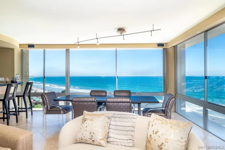 1720 Avenida Del Mundo 604, Coronado, California 92118