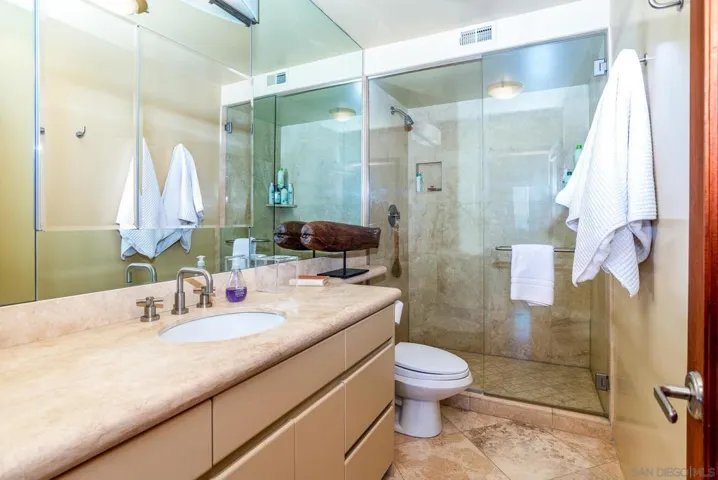 1720 Avenida Del Mundo 604, Coronado, California 92118