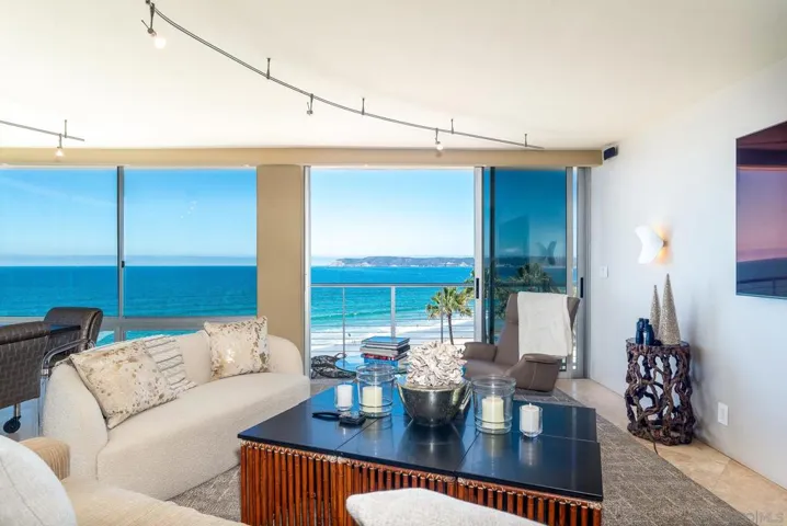 1720 Avenida Del Mundo 604, Coronado, California 92118