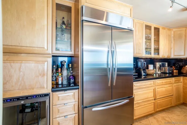 1720 Avenida Del Mundo 604, Coronado, California 92118