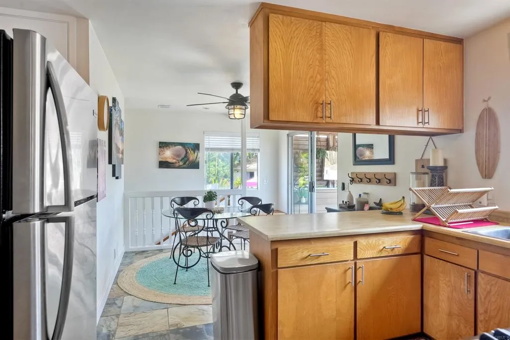 1080 Buena Place, Carlsbad, California 92008 home-pic-6