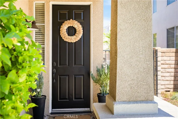 14756 Saddlepeak Drive, Fontana, California 92336