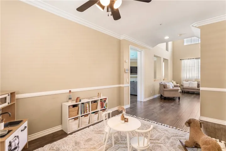 14756 Saddlepeak Drive, Fontana, California 92336