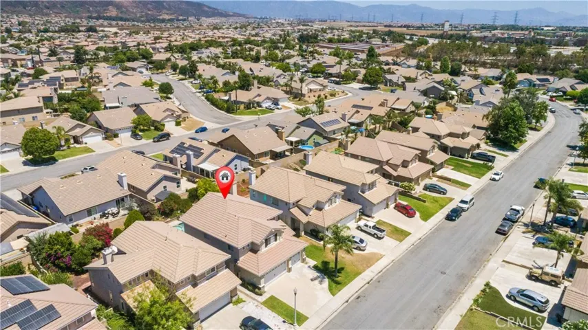 14756 Saddlepeak Drive, Fontana, California 92336