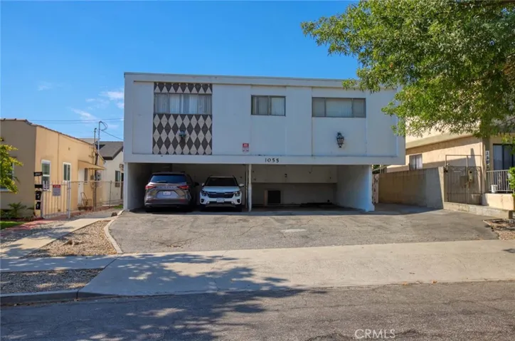 1055 Grover Avenue, Glendale, California 91201