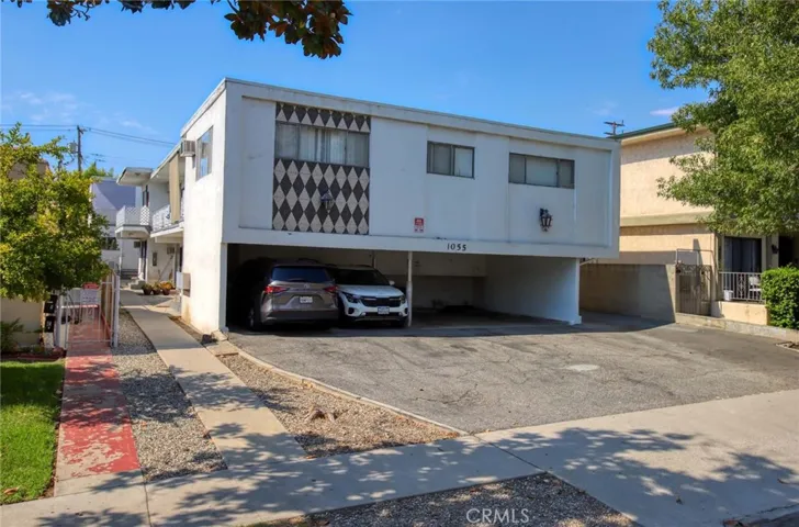 1055 Grover Avenue, Glendale, California 91201