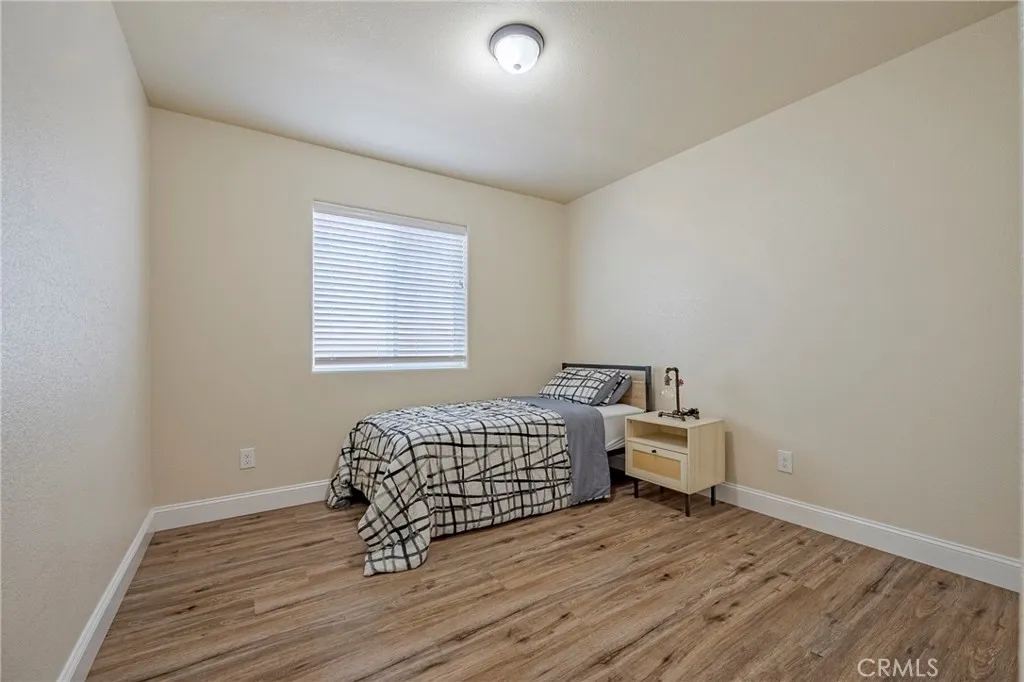 1338 Hermosa Drive, Merced, California 95348 home-pic-24
