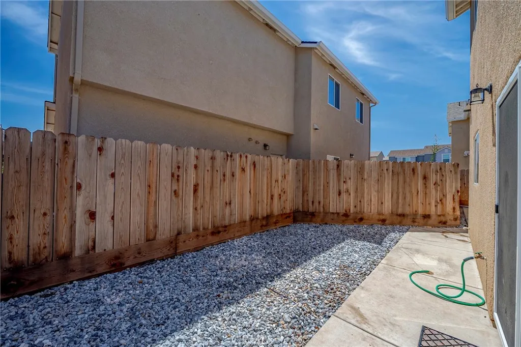 1338 Hermosa Drive, Merced, California 95348 home-pic-36